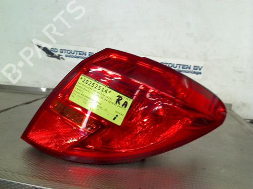 Używane Lampa tylna prawa OPEL MERIVA B MPV (S10) 1.4 (75) (120 hp) 29742835