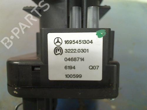 Headlight switch MERCEDES-BENZ A-CLASS (W169) A 150 (169.031, 169.331) | BP17139138I24 