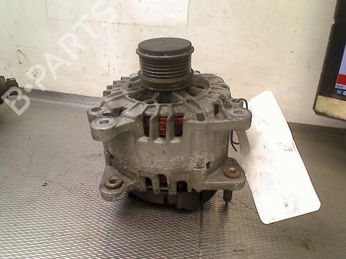 Używane Alternator VW POLO V (6R1, 6C1) 1.2 TDI (75 hp) 33011108