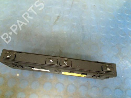 Switch BMW 5 (E60) 525 i | BP21556634I30 