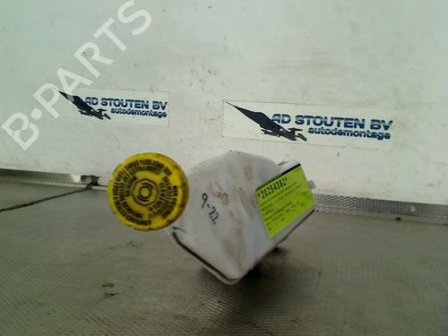 Brake master cylinder CITROËN C4 CACTUS 1.2 VTi 82 | BP30167651M77