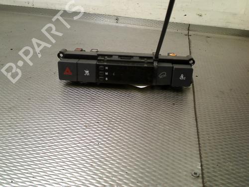 display-monitor-chevrolet-captiva-c100-c140-2006-36070741 main image