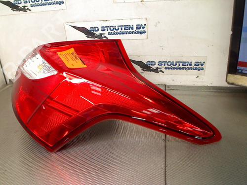 Used Right taillight FORD FOCUS III 1.0 EcoBoost (100 hp) 29140026