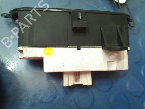 Display monitor TOYOTA CELICA Coupe (_T23_) 1.8 16V VT-i (ZZT230_, ZZT230) | BP11301238C48 