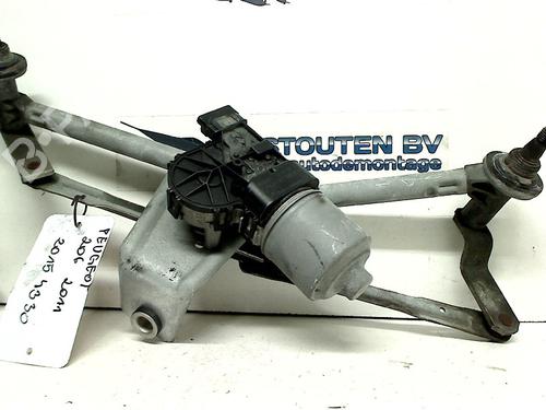 Used Front wipers mechanism PEUGEOT 206+ (2L_, 2M_) 1.4 i (73 hp) 11301185