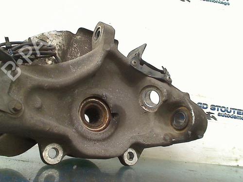 Left front steering knuckle LAND ROVER RANGE ROVER IV (L405) 3.0 TDV6 4x4 | BP29425353M25 