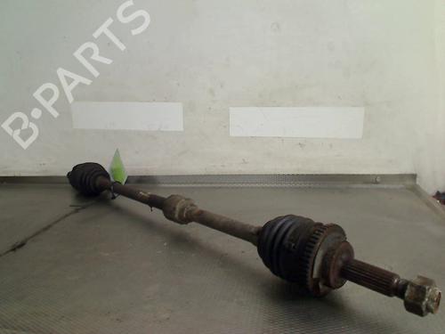 Drivaksel fortil Højre CHEVROLET SPARK (M300) 1.0 (68 hp) 31045933