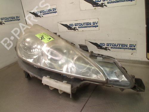 Højre forlygte PEUGEOT 4007 (VU_, VV_) 2.2 HDi (156 hp) 31306725