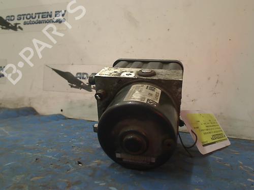 Used ABS pump OPEL ZAFIRA / ZAFIRA FAMILY B (A05) 2.2 (M75) (150 hp) 11797440