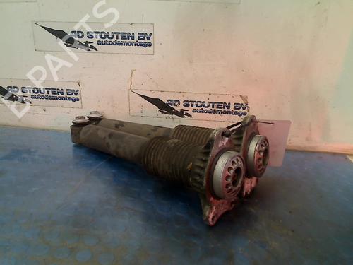 Used Right rear shock absorber BMW 5 Touring (F11) 525 d (218 hp) 13409754