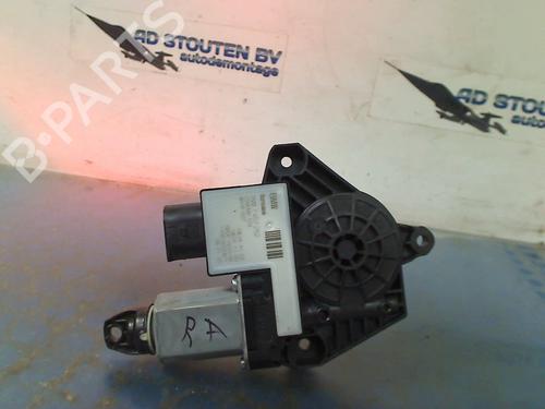 Used Right rear window motor BMW 5 Touring (G31) 540 d xDrive (320 hp) 16772848