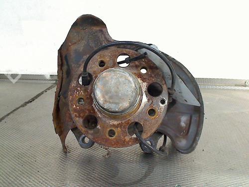 Used Left front steering knuckle MERCEDES-BENZ SLK (R171) 200 Kompressor (171.442) (163 hp) 30834535