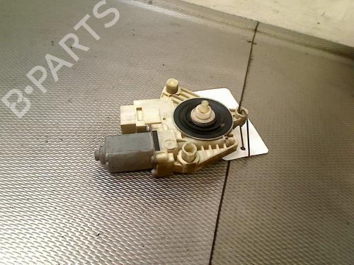 Fensterhebermotor hinten links für Fensterhebermotor hinten links VW GOLF VII (5G1, BQ1, BE1, BE2) 2.0 GTI (230 hp) 33771176 33771176