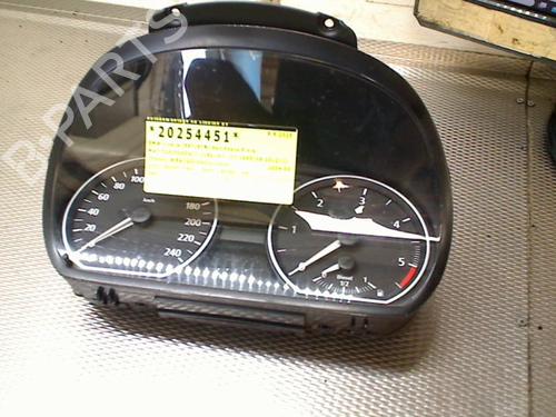 Used Display monitor BMW 1 (E87) 118 d (122 hp) 31256812
