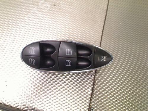 Left front window switch MERCEDES-BENZ CLS (C219) CLS 320 CDI (219.322) | BP29173907I27 
