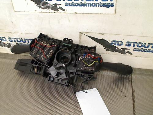 Steering column stalk DACIA SANDERO II TCe 90 (B8M1, B8MA, B8AC) | BP31256782I23 