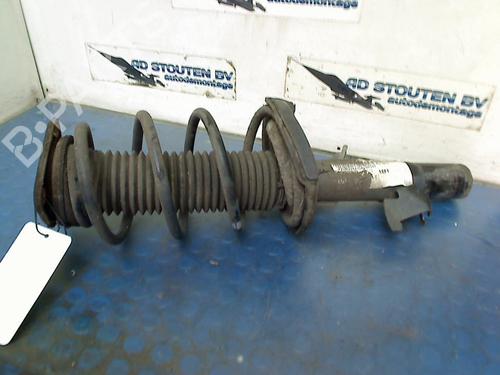 Used Left front shock absorber VOLVO V40 Hatchback (525) D2 (120 hp) 19272747