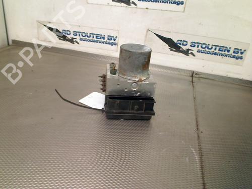 Used ABS pump MERCEDES-BENZ B-CLASS Sports Tourer (W245) B 170 (245.232) (116 hp) 25375029