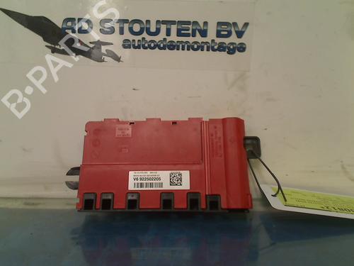 Sicherungskasten für BMW 3 (F30, F80) 330 e (252 hp) 13520322