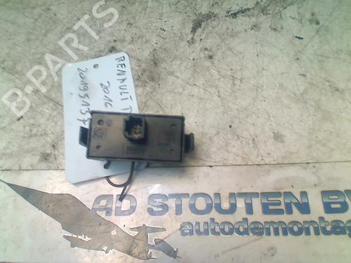 Warning switch RENAULT TRAFIC III Van (FG_) 1.6 dCi 90 (FGME) | BP13125631I22 