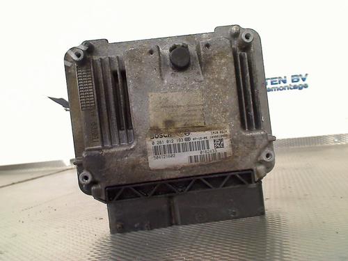 Steuergerät Motor für IVECO DAILY IV Van 29L14 C, 29L14 C/P, 29L14 V, 29L14 V/P (136 hp) 32365356