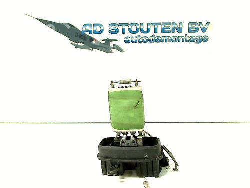 Used Heater resistor MERCEDES-BENZ SPRINTER 3-t Bus (B903) 308 CDI (903.671, 903.672, 903.673) (82 hp) 11773073