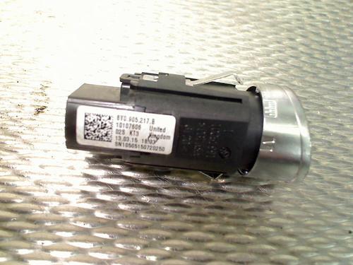 Switch AUDI A3 Sportback (8VA, 8VF) 1.4 TFSI e-tron | BP28421787I30 