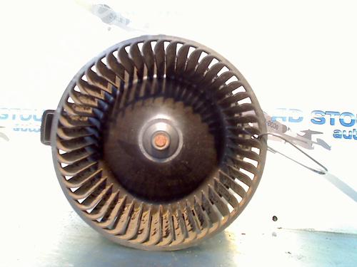 Used Heater blower motor BMW 5 Touring (G31) 520 i (184 hp) 13580388