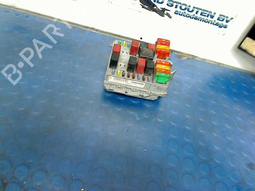Used Fuse box CITROËN JUMPER II Van 2.2 HDi 120 (120 hp) 17126874