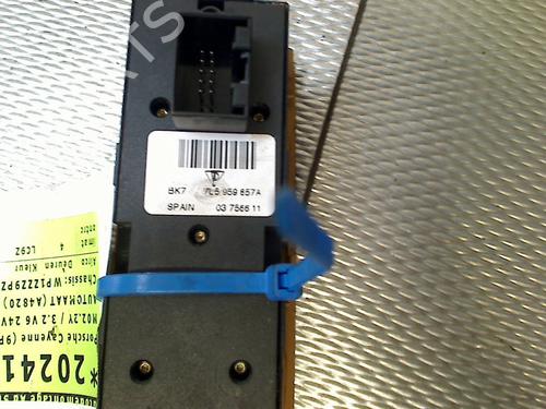 Left front window switch PORSCHE CAYENNE (9PA) 3.2 | BP38771316I27 - Image 3