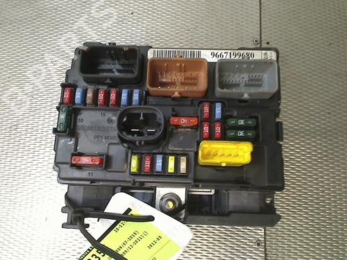 Fuse box CITROËN DS3 (SA_) 1.6 HDi 90 | BP30834543E1