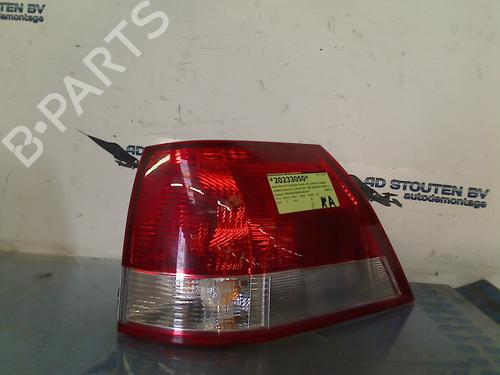 Used Right taillight OPEL VECTRA C Estate (Z02) 2.8 V6 Turbo (F35) (230 hp) 15290570