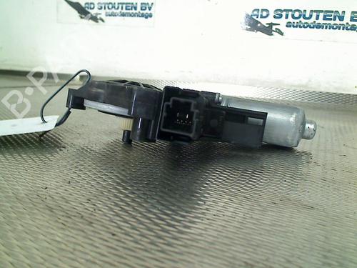 Right front window motor VOLVO V40 Hatchback (525) T4 GTDi | BP33687026E20 - Image 2