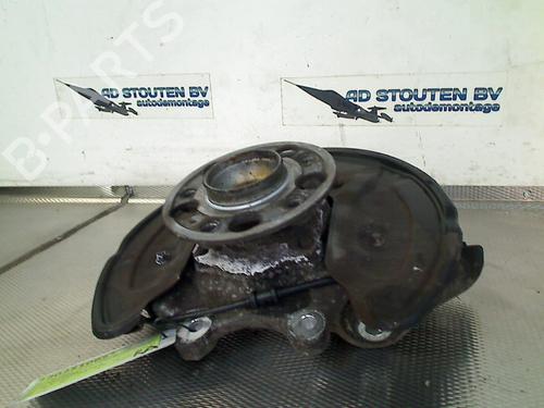 Used Right rear steering knuckle MERCEDES-BENZ C-CLASS (W205) C 180 BlueTEC / d (205.036) (116 hp) 29472090