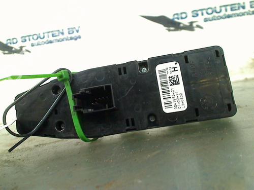 Left front window switch BMW 5 Touring (F11) 535 d xDrive | BP22133365I27 