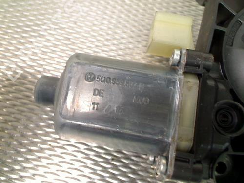 Left rear window motor AUDI A3 Sportback (8VA, 8VF) 1.4 TFSI e-tron | BP28421805E23 