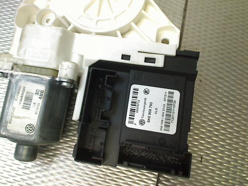 Left front window motor VW GOLF VI (5K1) 1.4 TSI | BP32519641E21 