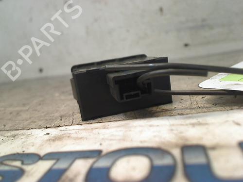 Switch PEUGEOT 208 I (CA_, CC_) 1.2 VTI 82 | BP11261506I30 