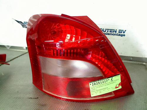 Used Left taillight TOYOTA YARIS (_P9_) 1.0 VVT-i (KSP90_, KSP90R) (69 hp) 29566858