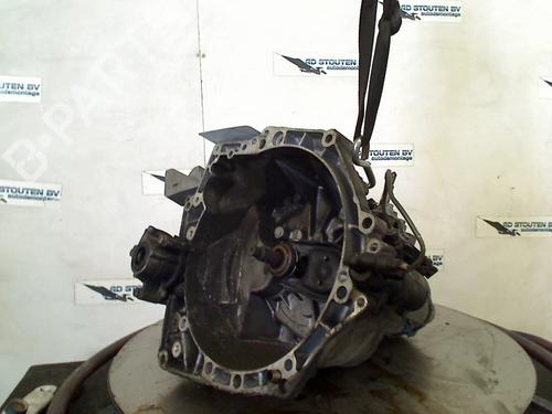 Gearkasse PEUGEOT 308 I (4A_, 4C_) 1.4 16V (95 hp) 31807358