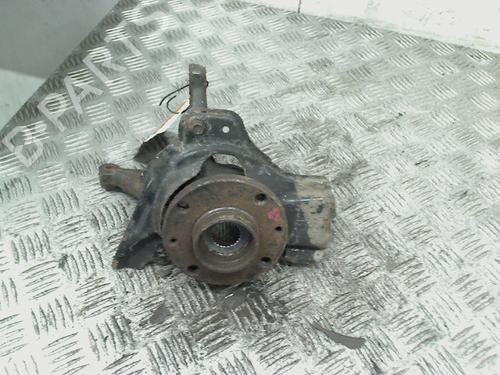 Left front steering knuckle FIAT BARCHETTA (183_) 1.8 16V | BP11305255M25 