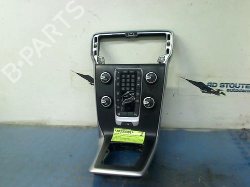 Used Climate control VOLVO V40 Hatchback (525) D3 (150 hp) 16902149