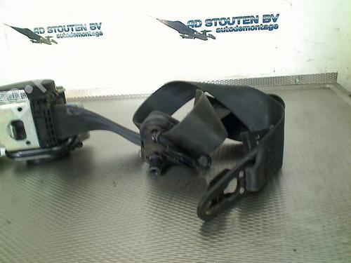 Front left seatbelt RENAULT CLIO IV (BH_) 1.5 dCi 90 | BP29851292I26