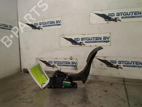 Used Pedal Pedal VW POLO V (6R1, 6C1) 1.2 TDI (75 hp) 33421840 33421840