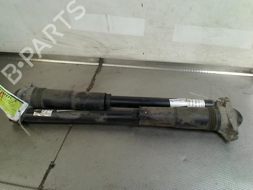 Used Right rear shock absorber Right rear shock absorber 33735922 33735922
