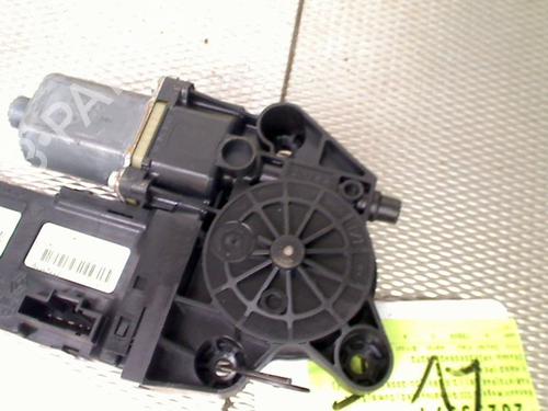 Left front window motor RENAULT MEGANE III Grandtour (KZ0/1) 2.0 TCe (KZ0K, KZ1T) | BP28624951E21
