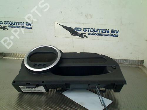 Display RENAULT TWINGO II (CN0_) 1.5 dCi 90 (86 hp) 30830433