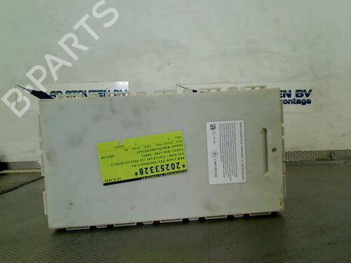 Used Fuse box BMW 1 (F21) 114 i (102 hp) 31014583