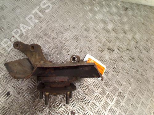 Left front steering knuckle HYUNDAI SANTA FÉ II (CM) 2.7 V6 GLS 4x4 | BP11306418M25 