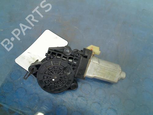 Right front window motor KIA SPORTAGE II (JE_, KM_) 2.0 i 16V | BP14997836E20 